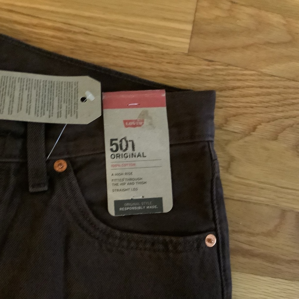 Levi's 501 Original Straight Leg Jeans - Picture 7 of 14